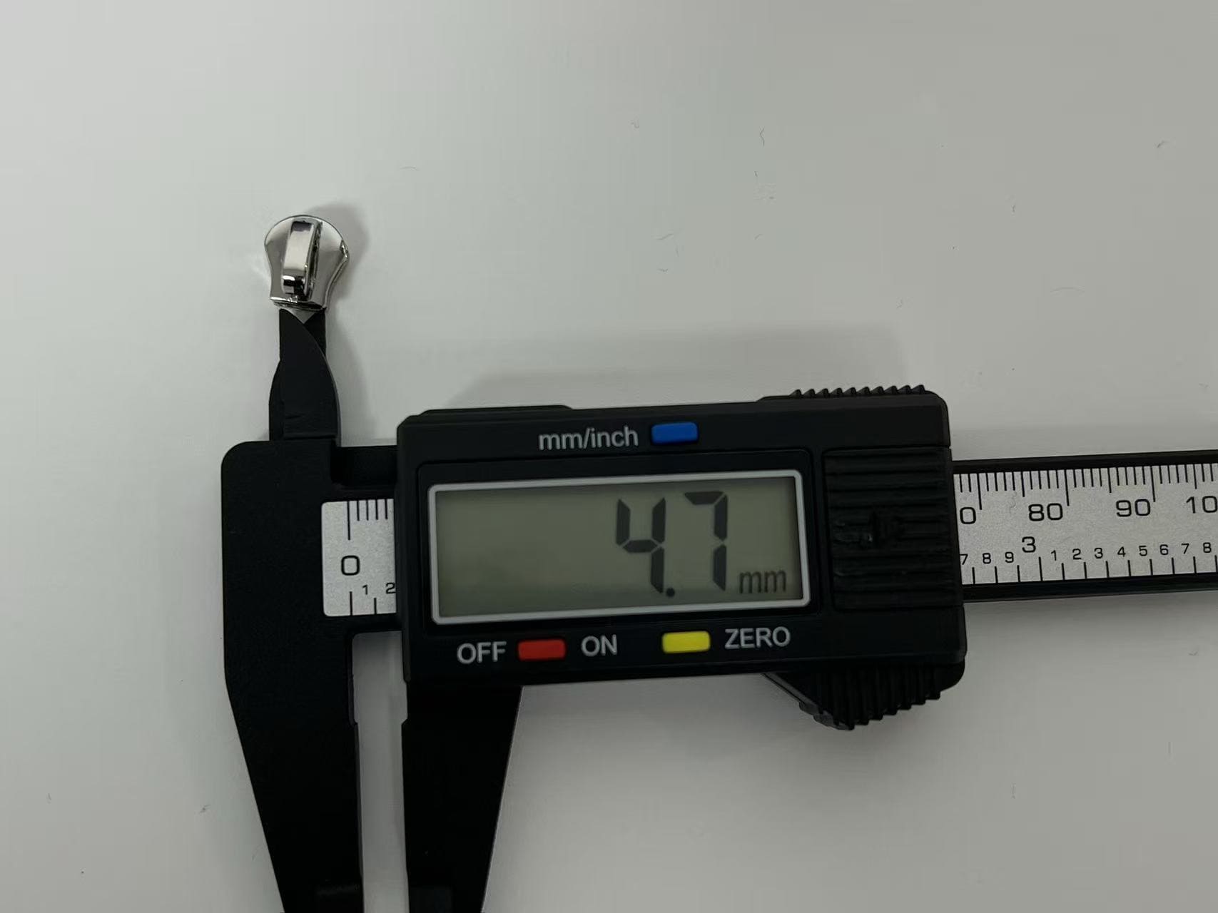 heavy-duty zipper slider for jackets punk fashion