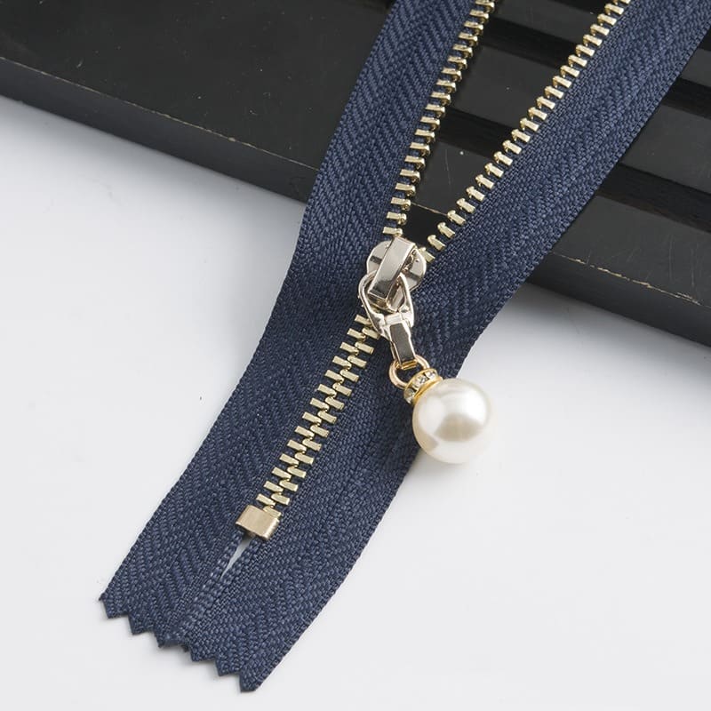 Silver reversible double sided zipper for jackets